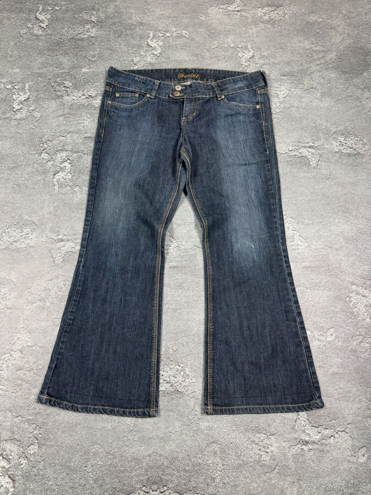 If Six Was Nine Y2K 2000s True2U Retro Flared Bootcut Washed Jeans Size 34 Size US 34 / EU 50 - 4 Thumbnail