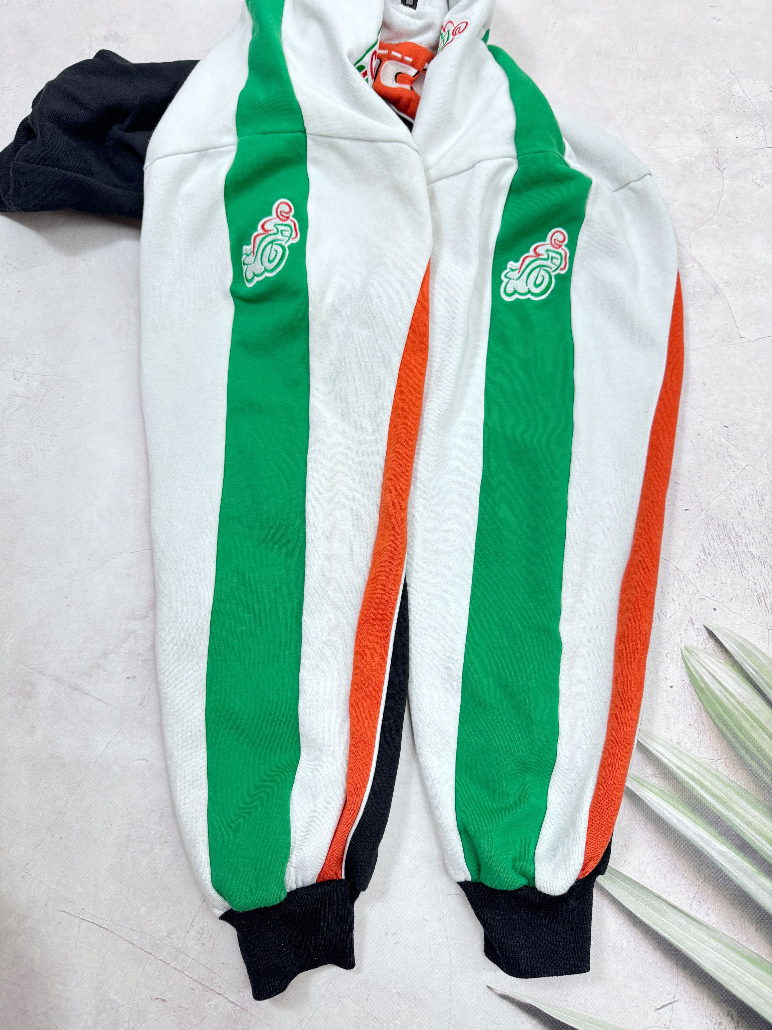 Other Castrol Racing Sweatshirt 1/4 Zip Motorcycle Size US XL / EU 56 / 4 - 9 Thumbnail