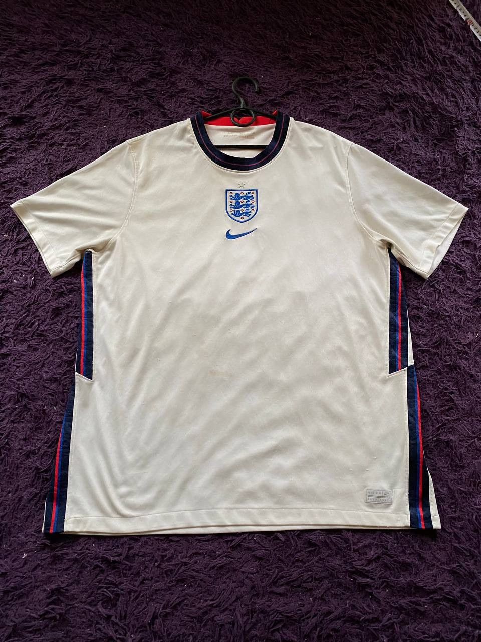 Nike × Vintage 90s Nike Central Swoosh Vintage Y2K Oversized Retro T-Shirt Size US XL / EU 56 / 4 - 13 Thumbnail