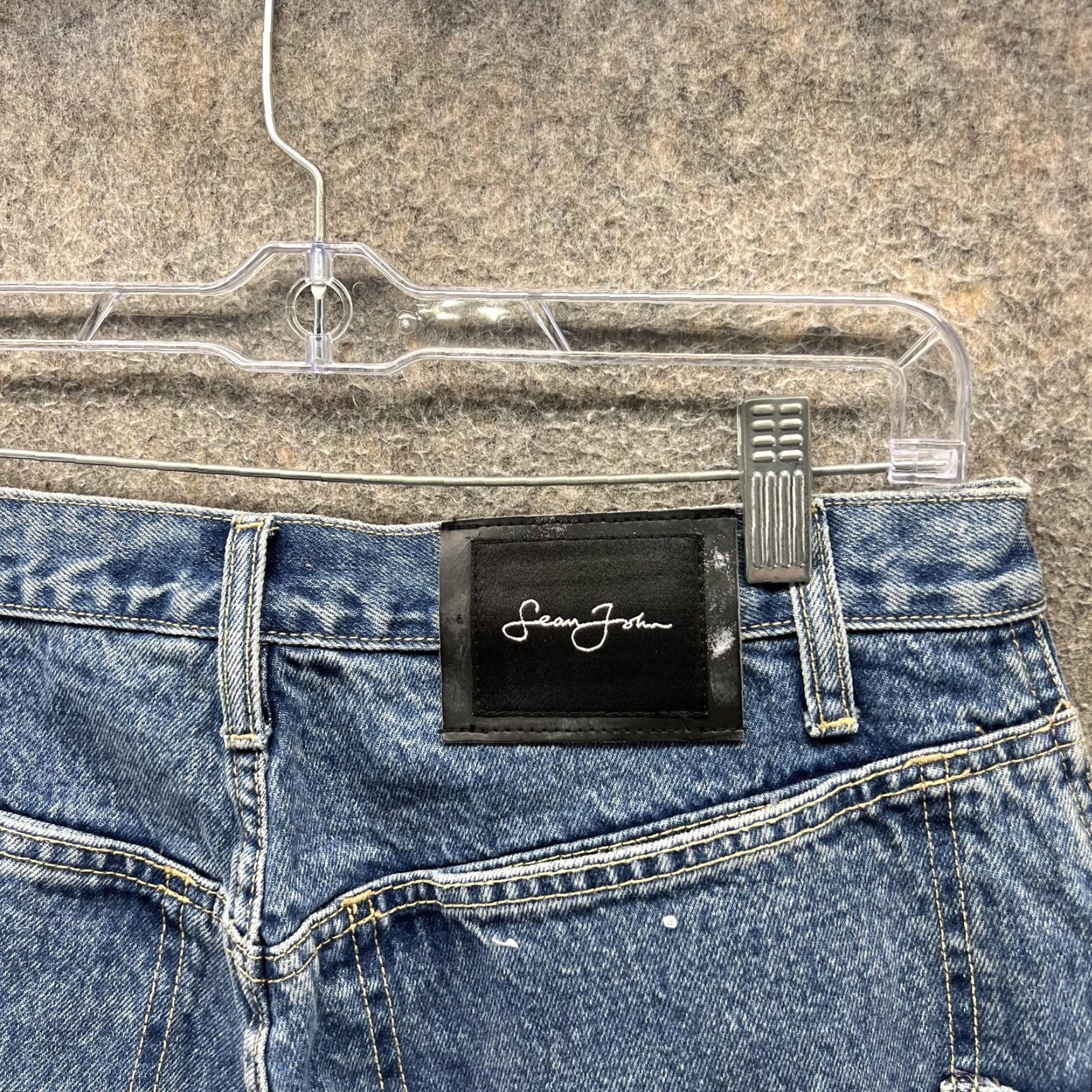 Sean John VINTAGE Sean John Jeans Mens 32 Blue Relaxed Straight Hip Hop Streetwear Y2K Jeans Mens 32 Blue Relaxed Straight Denim Medium Wash Logo Size US 32 / EU 48 - 3 Thumbnail