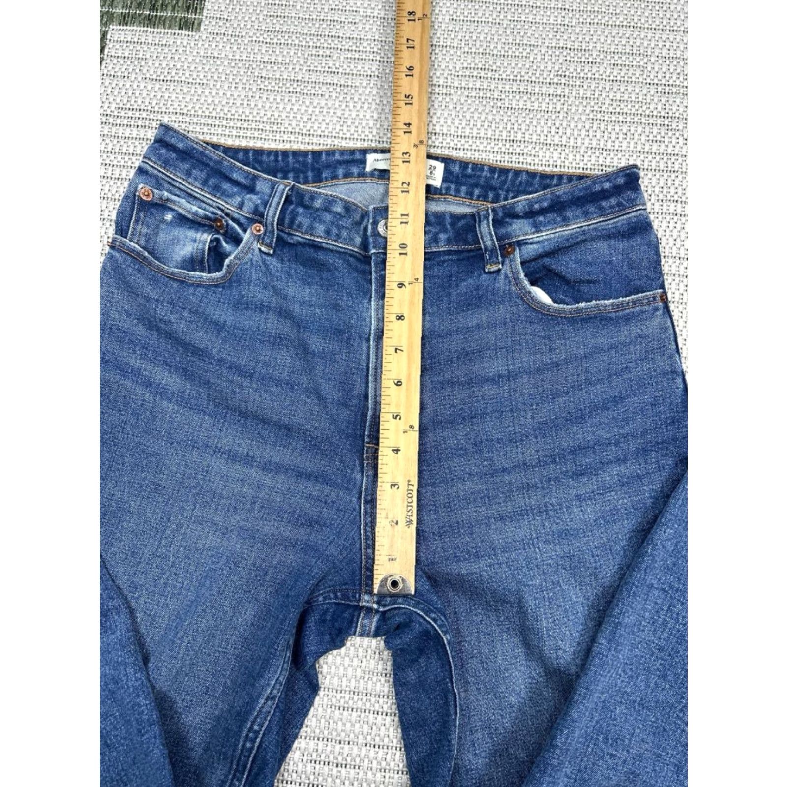 Abercrombie & Fitch Abercrombie & Fitch Curve Love The Mom Jeans Women 28 Blue Distressed Logo 30x25 Jeans Size 28" / US 6 / IT 42 - 5 Thumbnail