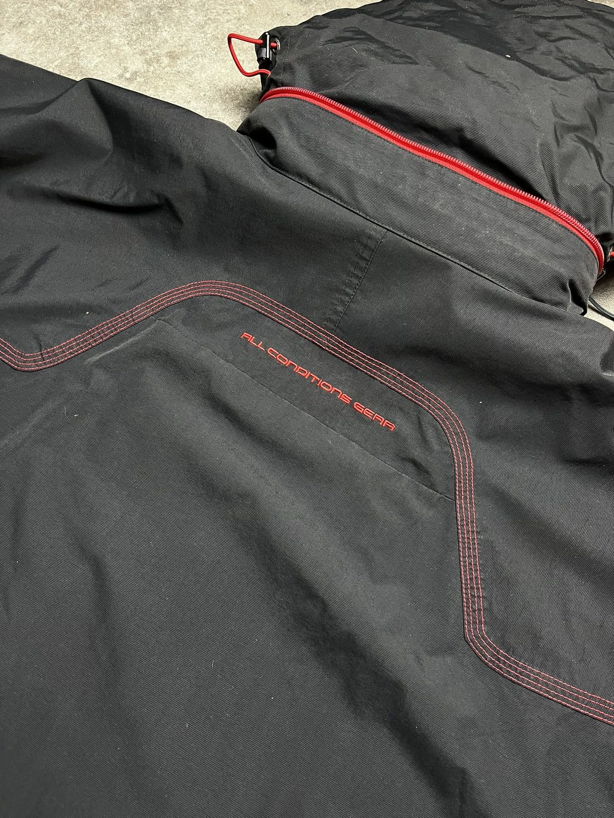 Nike ACG Nike ACG Vintage Ski Jacket Excellent Condition Size US XL / EU 56 / 4 - 16 Thumbnail