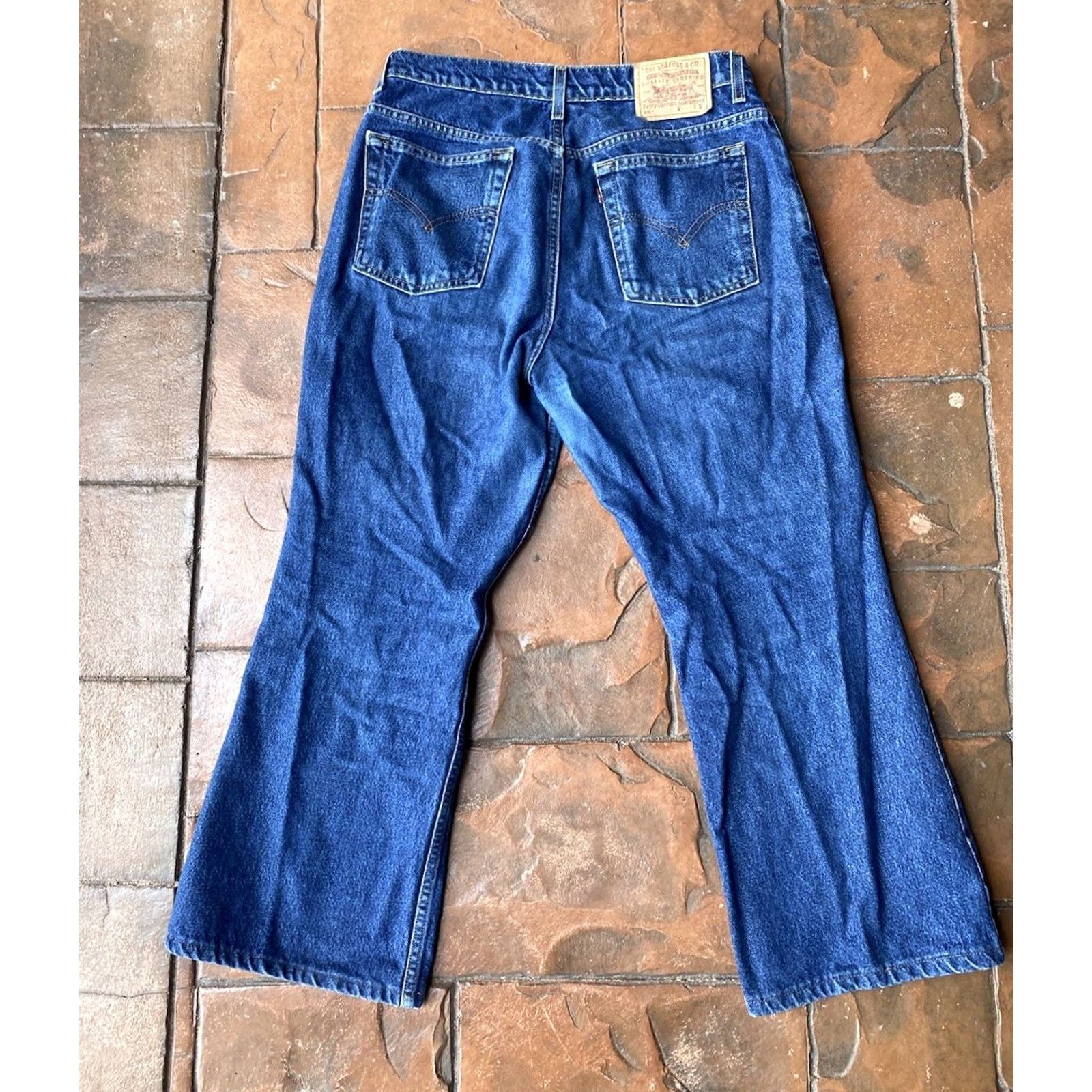 Levi's VINTAGE Levi's 519 Jeans Womens Juniors 13 Blue Denim Flared 90s Y2K 519 Model Girls Mens? Size 34" / US 12 / IT 48 - 4 Thumbnail