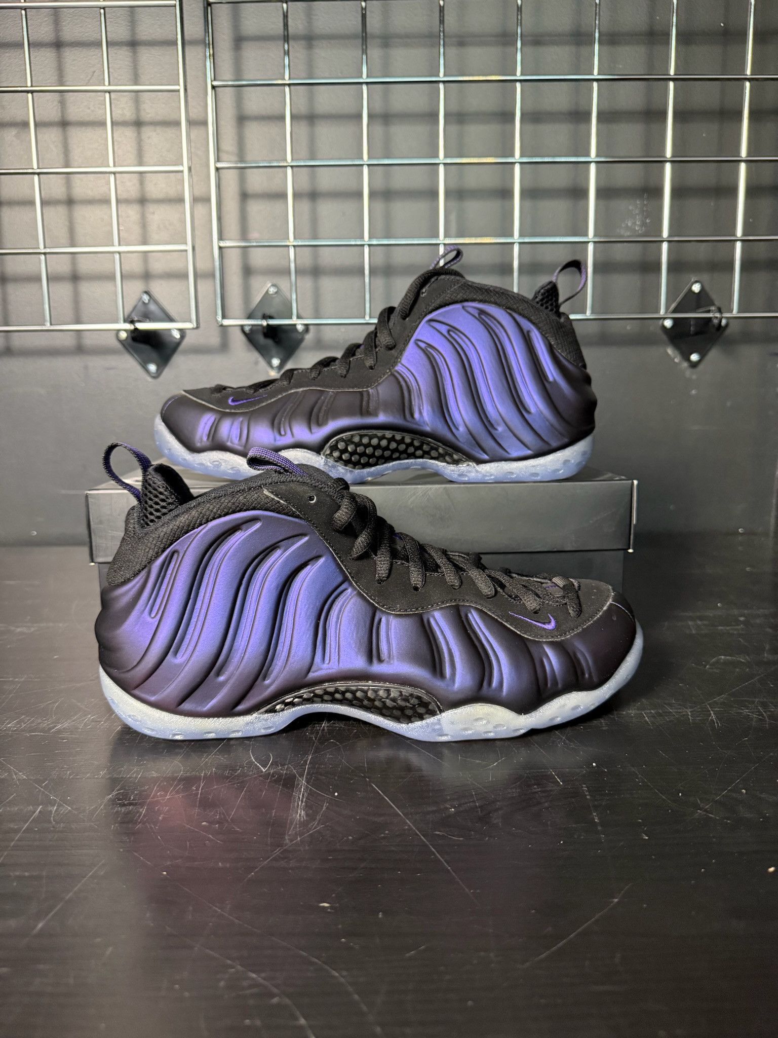 Nike Nike Air Foamposite One "Eggplant" (2017) - Size 9.5 Size US 9.5 / EU 42-43 - 1 Thumbnail