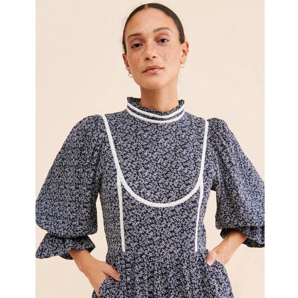 Anthropologie NWT New $269 Anthropologie Meadows Amaryllis Floral Navy Ma Size M / US 6-8 / IT 42-44 - 2 Thumbnail
