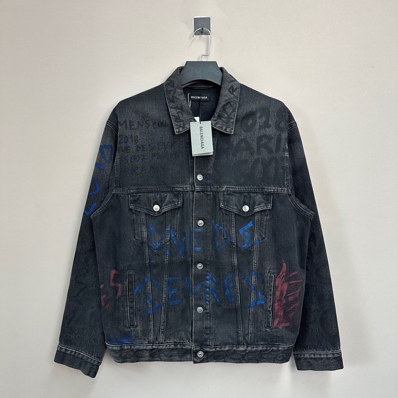 Balenciaga balenciaga graffiti print denim jacket size 46 Size US L / EU 52-54 / 3 - 1 Thumbnail