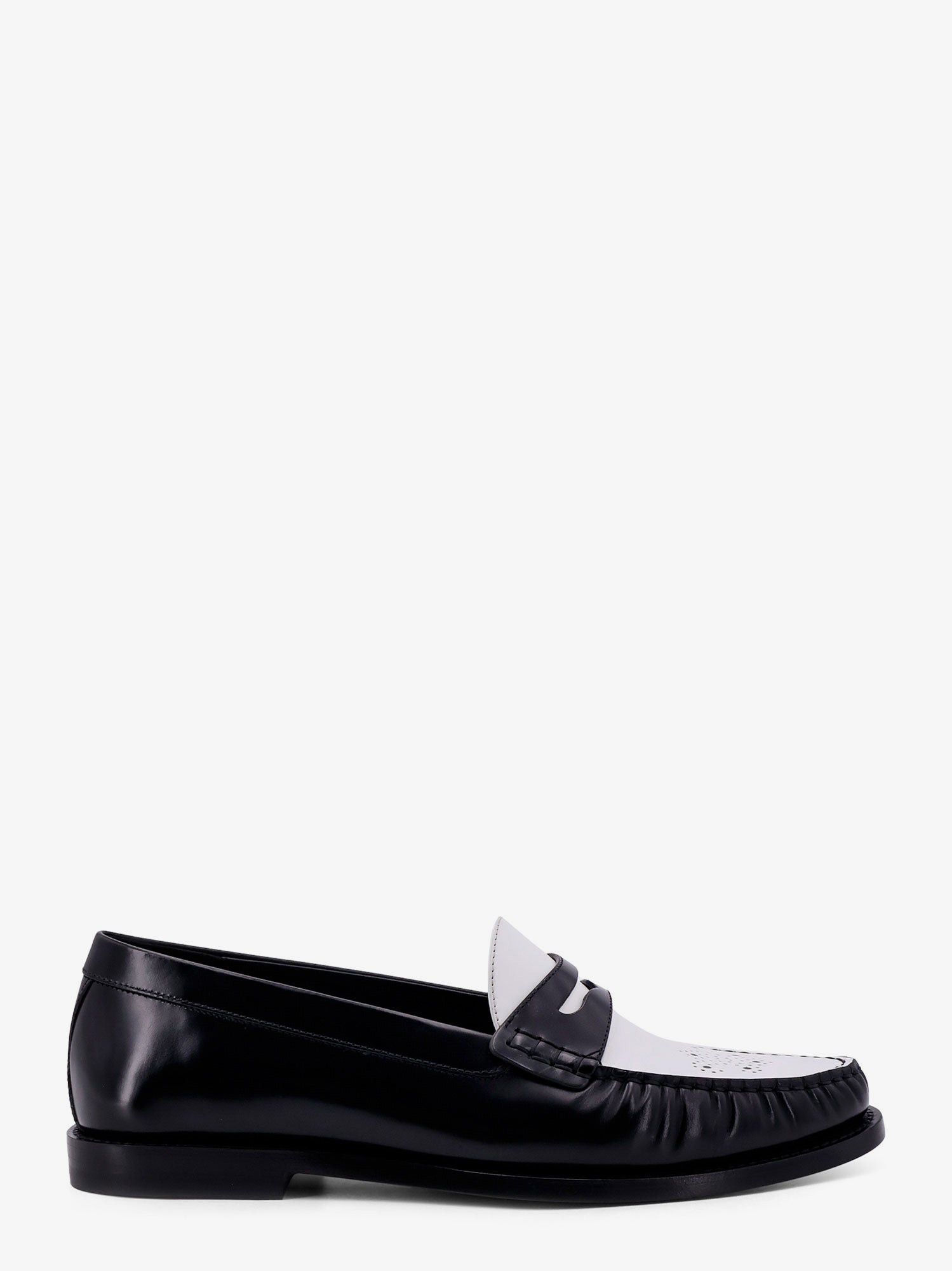 o1bcso1str0126 361083602C Vivienne Loafers Black/Optic White