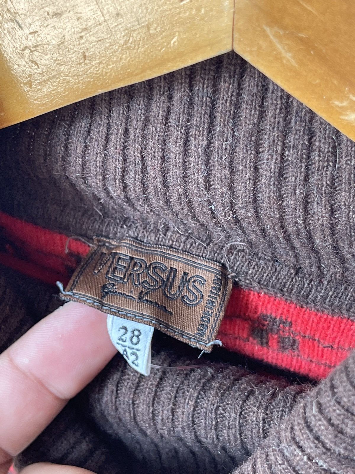 Versace × Versus Versace Vintage Versus Versace Turtleneck Knitwear Size US S / EU 44-46 / 1 - 7 Thumbnail