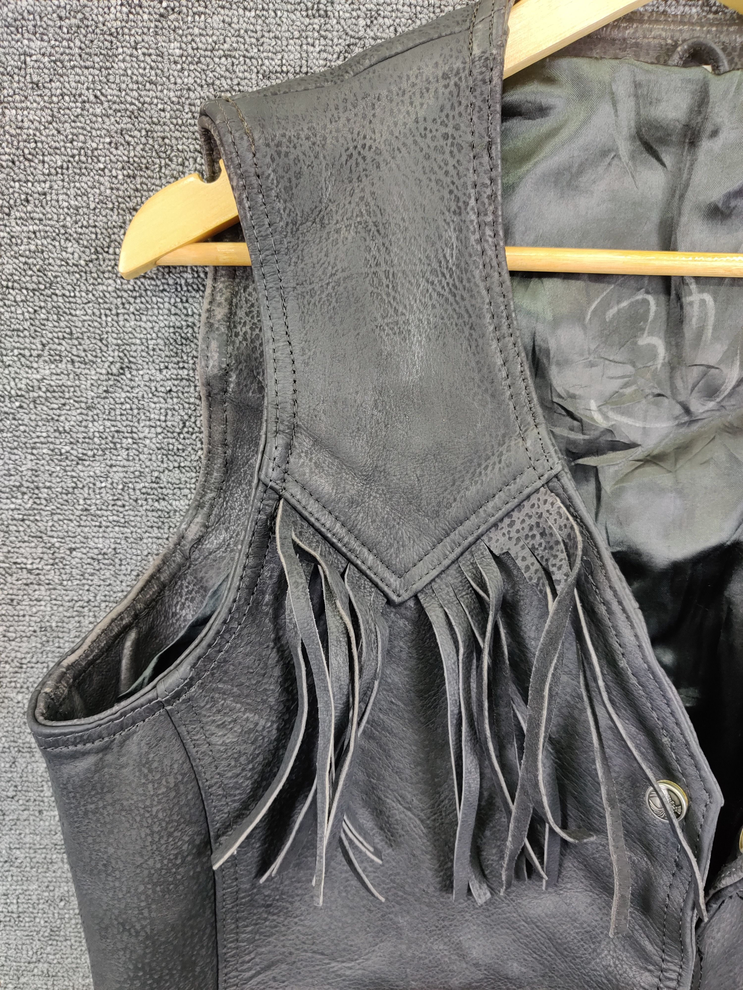 Leather Vintage Echtes Leder Leather Fringe Motorcycle Vest Size US M / EU 48-50 / 2 - 9 Thumbnail