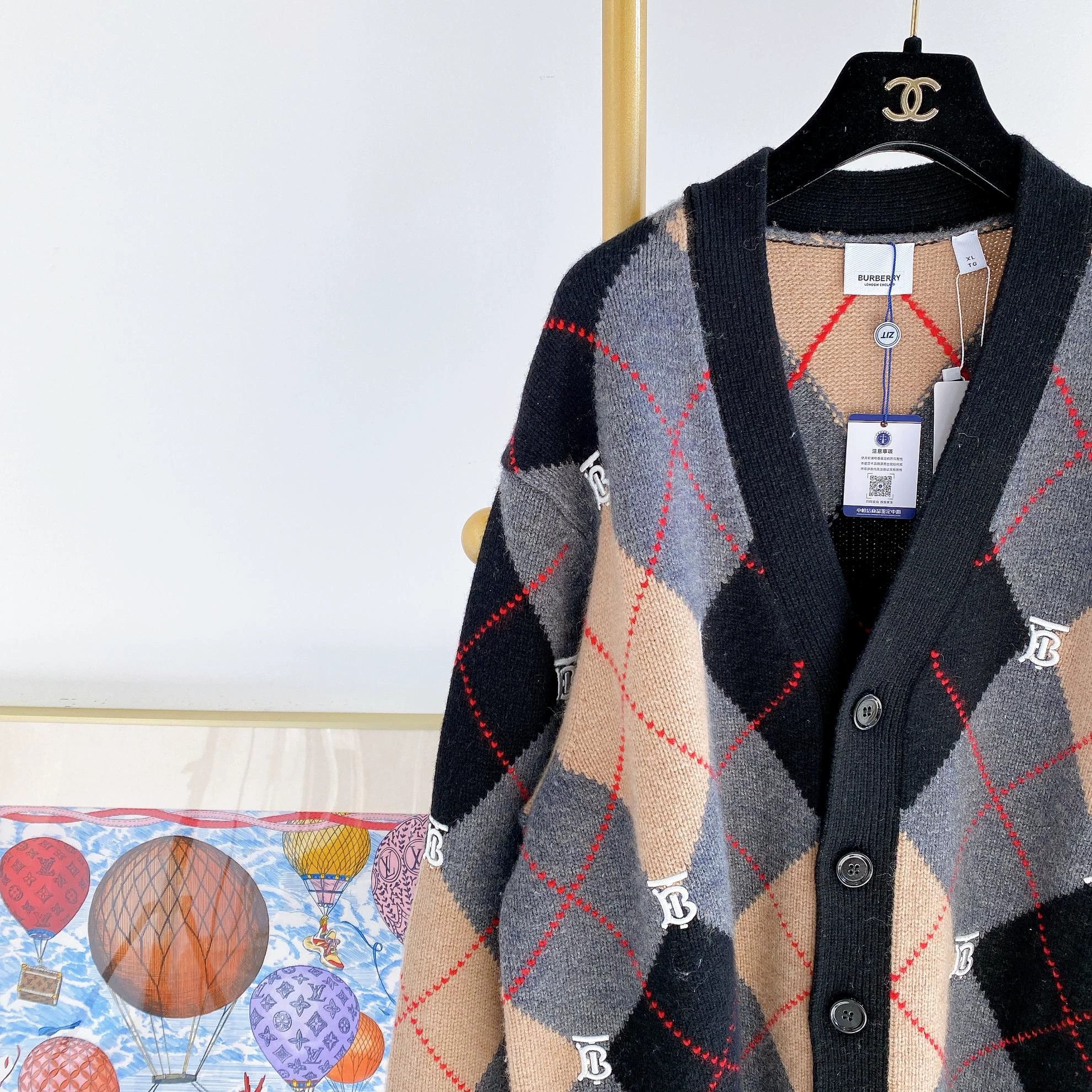 Burberry Burberry color blocked check wool cardigan XL Size XL / US 12-14 / IT 48-50 - 3 Thumbnail