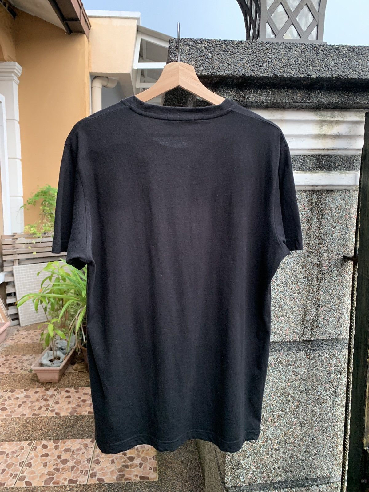 Anime × Japanese Brand × Uniqlo ANIMA ONE PIECE x UNIQLO T-SHIRT Size US L / EU 52-54 / 3 - 2 Thumbnail