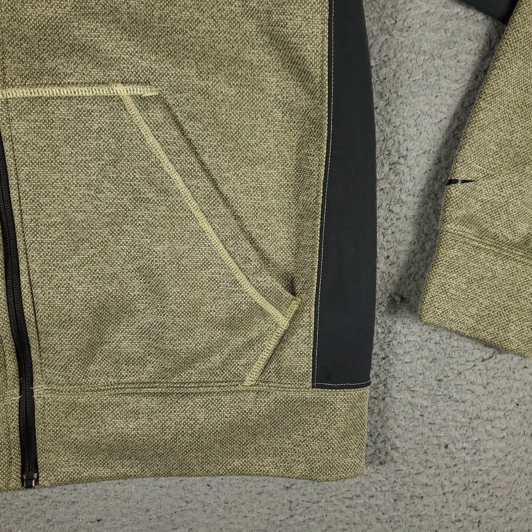 Nike Nike Hoodie Men Small Beige Gray Therma Fit Full Zip Sweatshirt Size US S / EU 44-46 / 1 - 4 Thumbnail