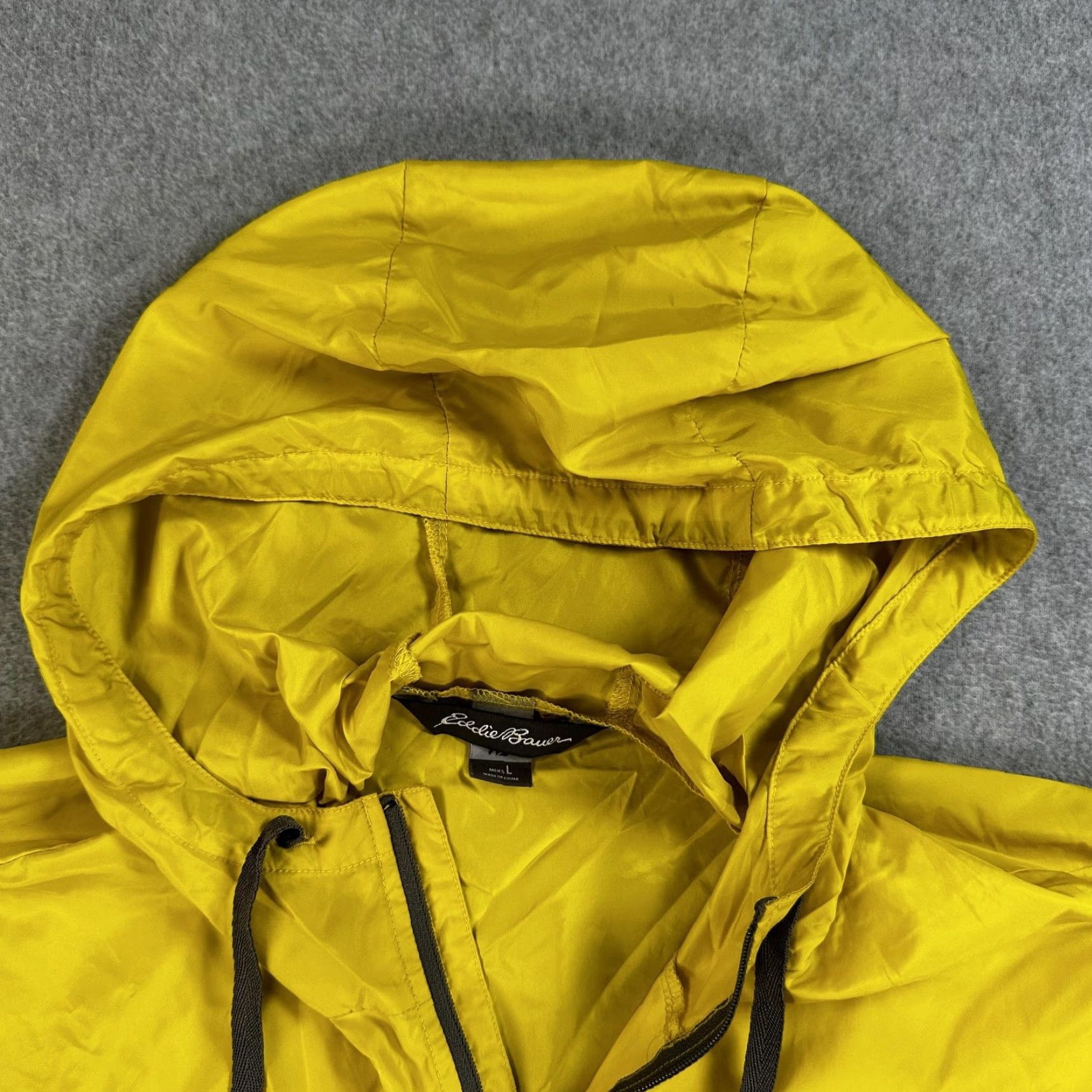 Eddie Bauer Eddie Bauer Hoodie Men Large Yellow Green Zip Lightweight Colorblock Windbreaker Size US L / EU 52-54 / 3 - 4 Thumbnail