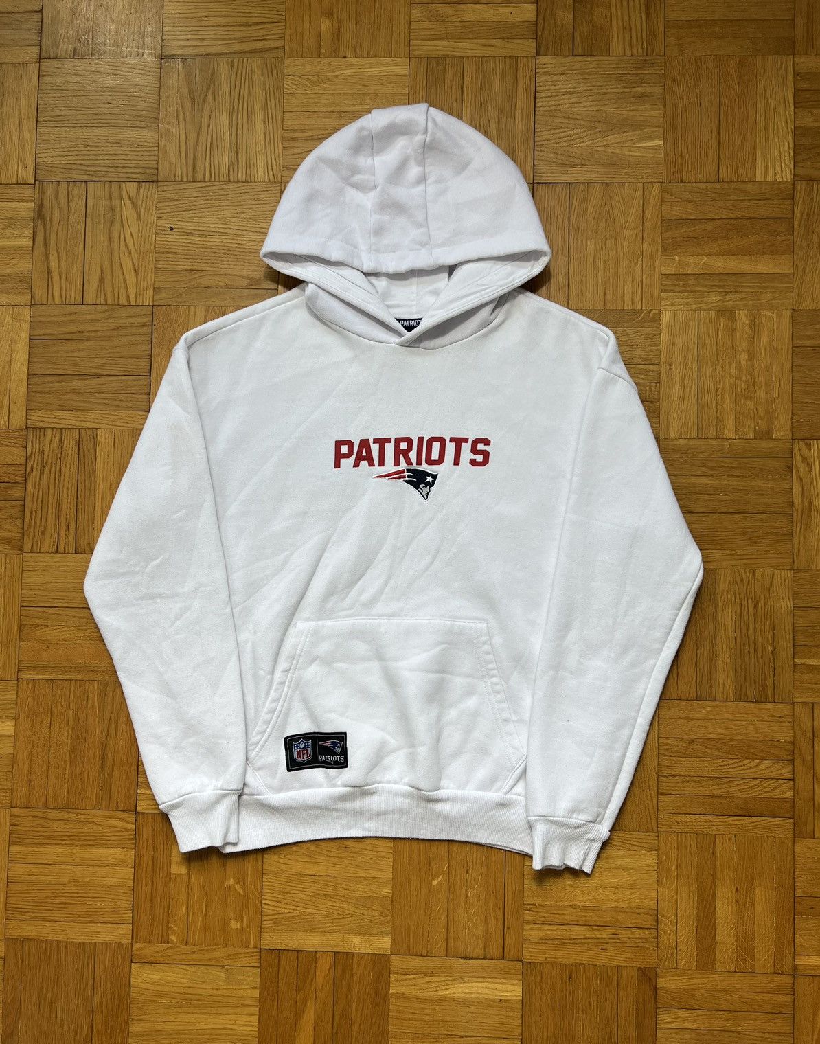 White patriots hoodie sales