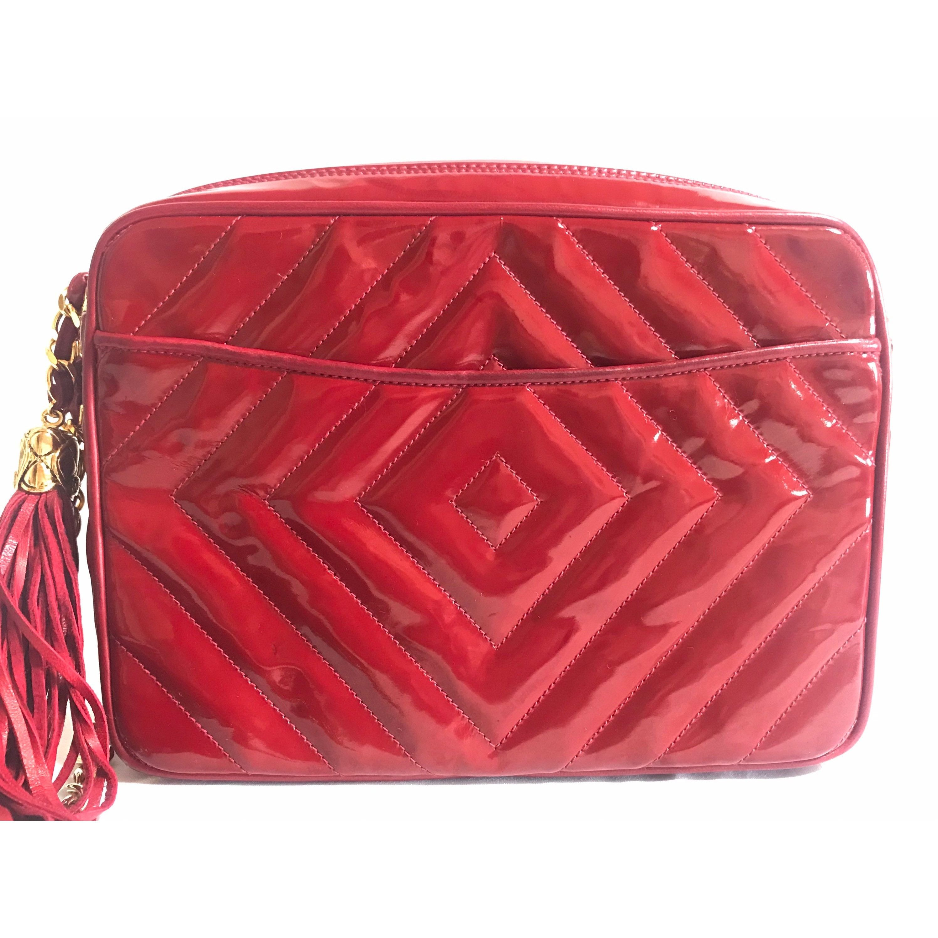Chanel Vintage CHANEL lipstick red patent enamel shoulder bag Size ONE SIZE - 5 Thumbnail