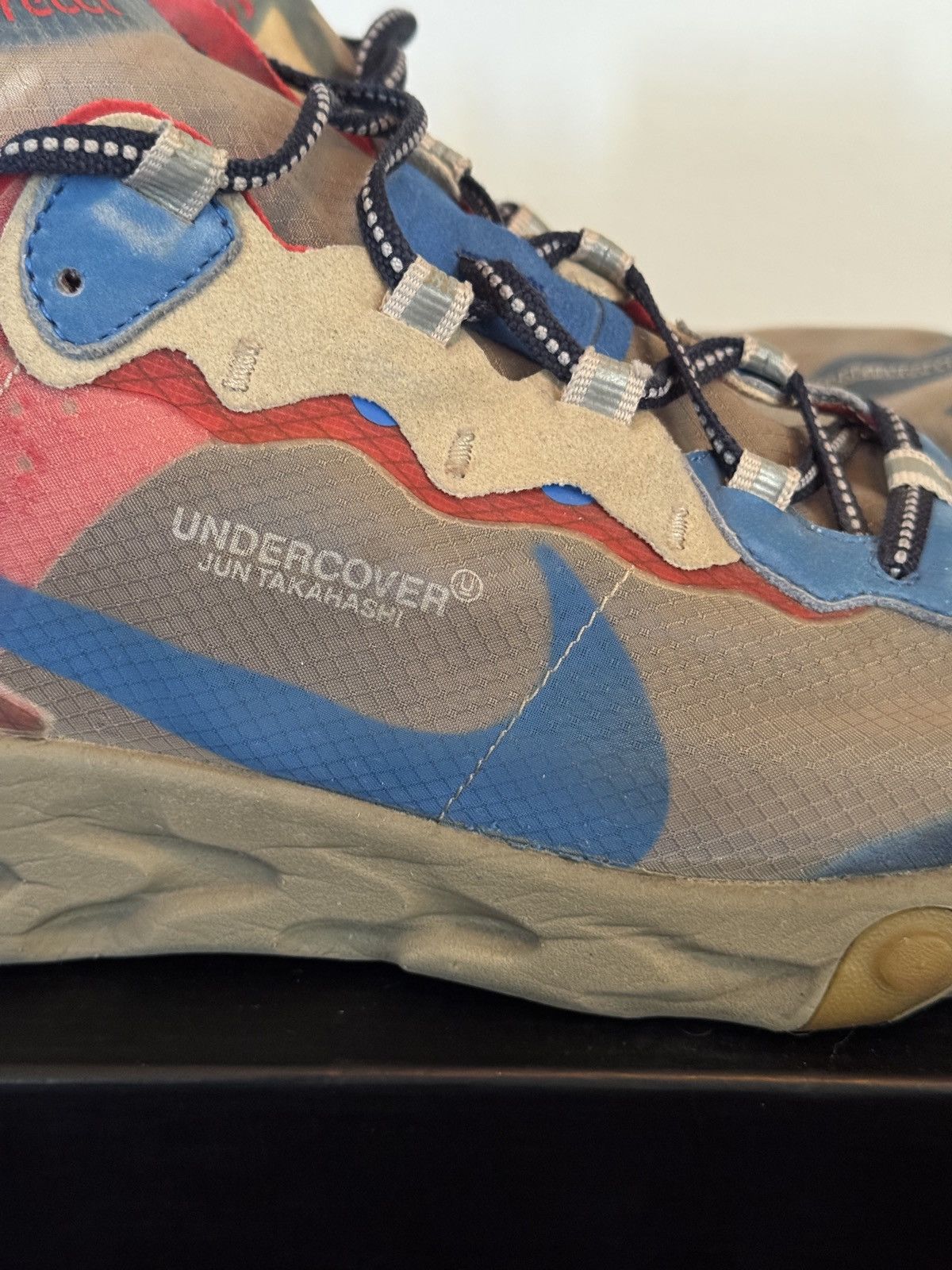 Nike × Undercover React Element 87 in Light Beige Chalk/Signal Blue Size US 11 / EU 44 - 6 Thumbnail