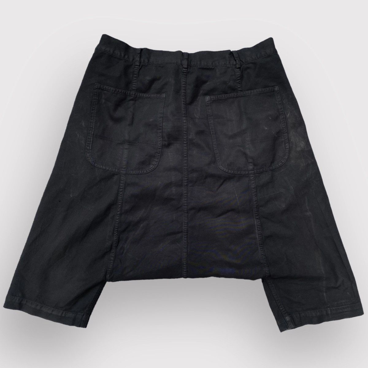 Comme des Garcons SS10 Black Poly Drop Crotch Shorts Size US 32 / EU 48 - 2 Thumbnail