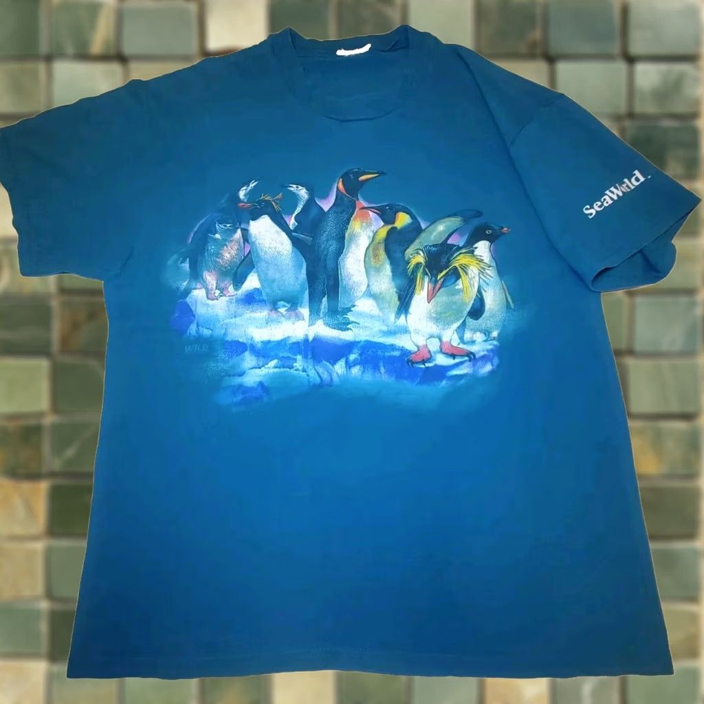 Vintage VINTAGE Sea World Penguin Mens Medium Teal Blue 90s T Shirt Size US M / EU 48-50 / 2 - 1 Thumbnail