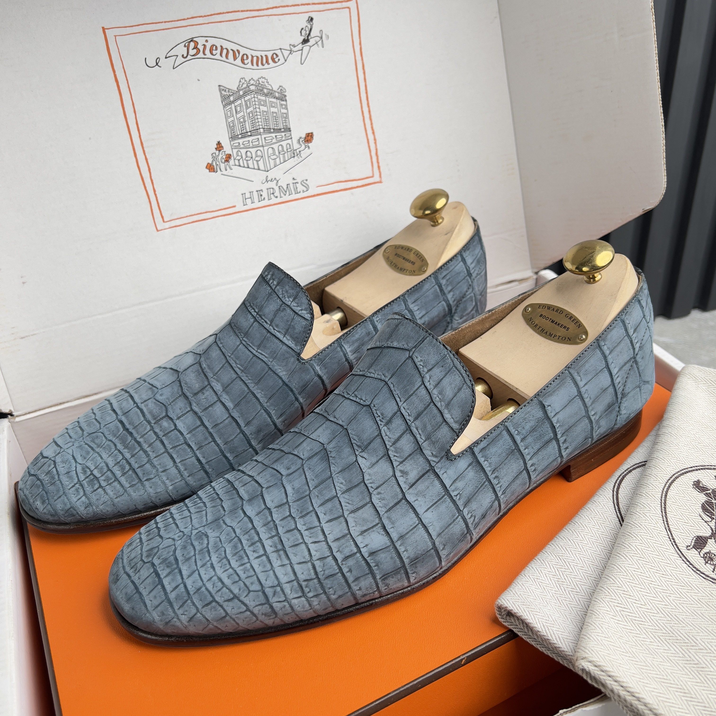Hermes Loafers Dress Shoes Crocodile Alligator Skin Leather Size US 11 / EU 44 - 1 Thumbnail
