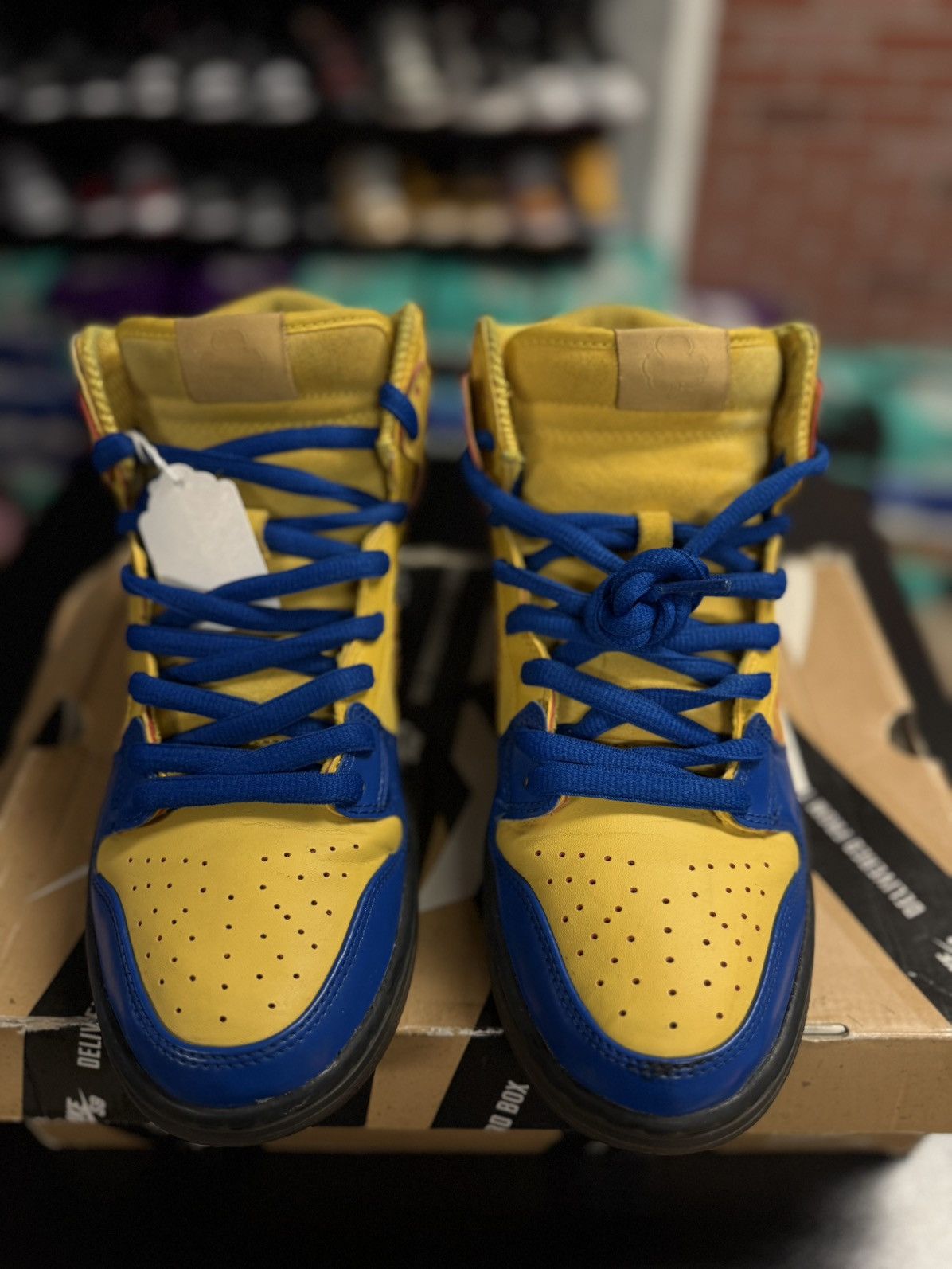 Nike 9 - Nike Dunk High Pro SB ‘Doernbecher’ 579603 740 2012 Size US 9 / EU 42 - 5 Thumbnail