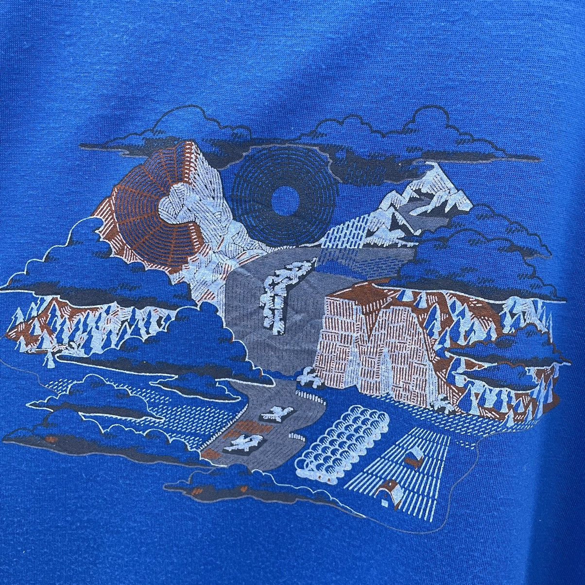 Columbia × Vintage Outdoor Brand x Columbia Titanium Mens T Shirt Size US L / EU 52-54 / 3 - 2 Thumbnail