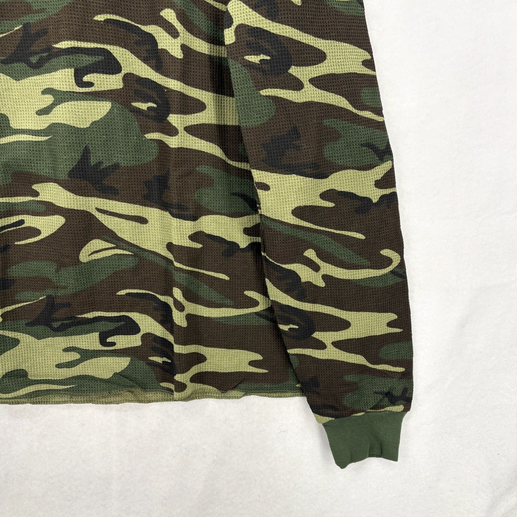 Rothco VINTAGE Rothco Shirt Mens 4XL Green Camo Thermal Long Sleeve Crew Neck Military Rugged Size US XXL / EU 58 / 5 - 3 Thumbnail