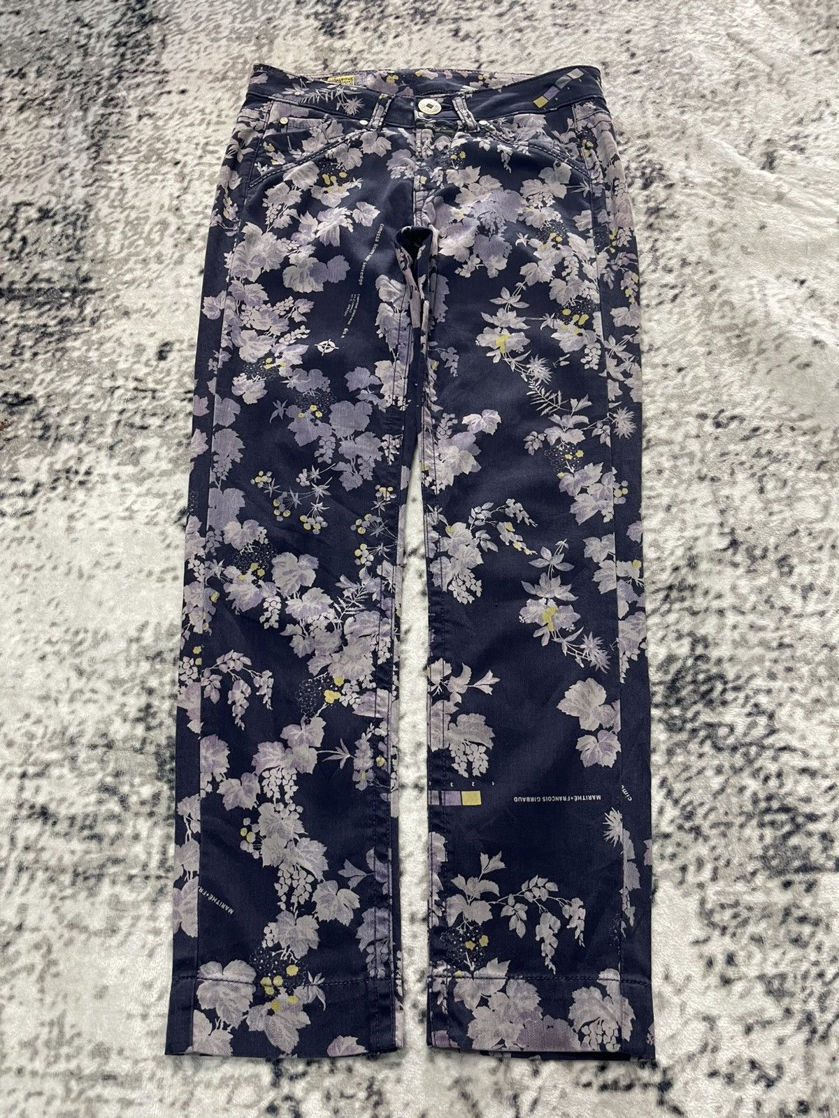 Marithe + Francois Girbaud Marithe Francais Girbaud Floral Ankle Pants Size 27" / US 4 / IT 40 - 1 Thumbnail