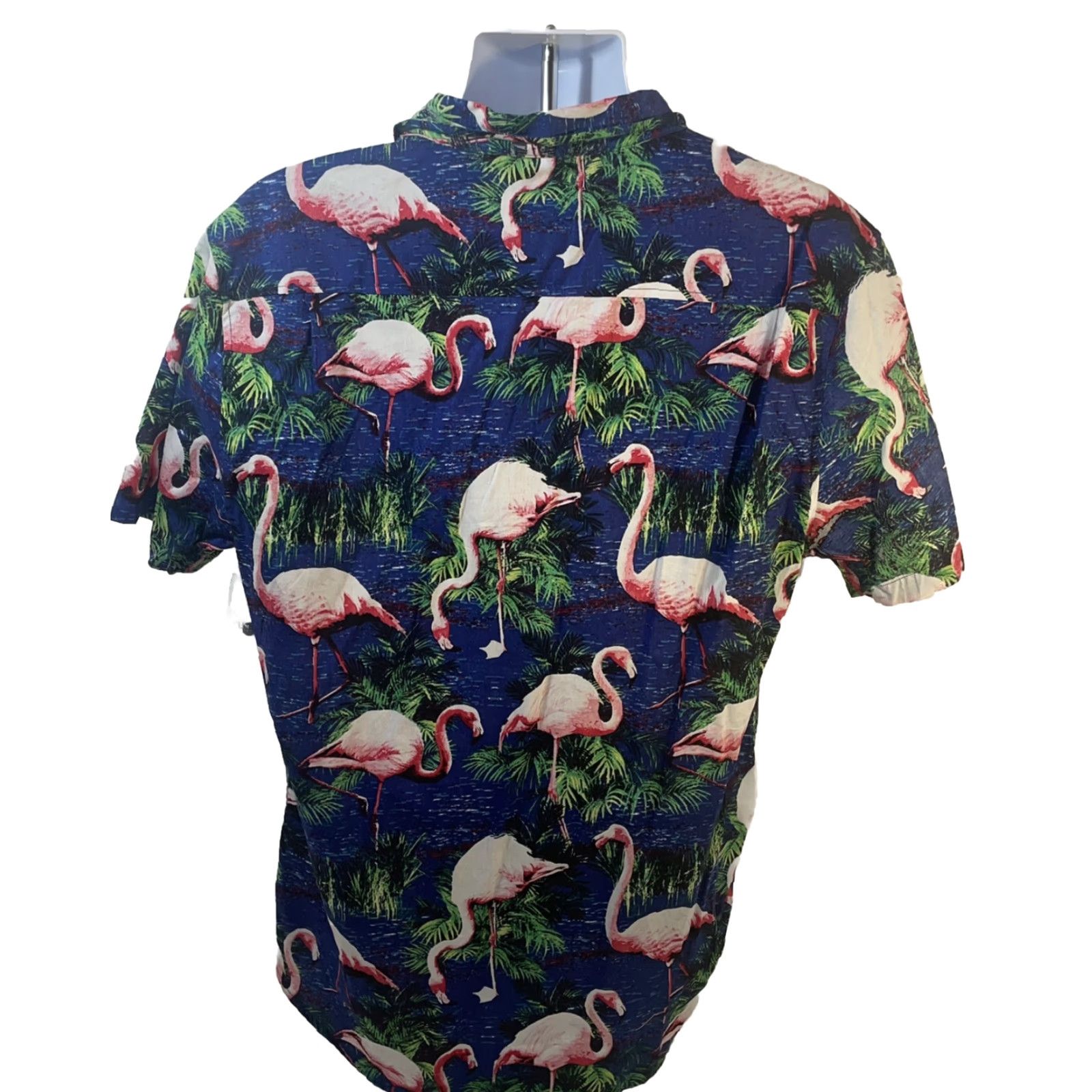 Carbon VINTAGE Hawaiian Shirt Pink Flamingos Men XL Carbon Rue 21 NWT Navy Graphic Print Short Sleeve Button-Up Size US L / EU 52-54 / 3 - 3 Thumbnail