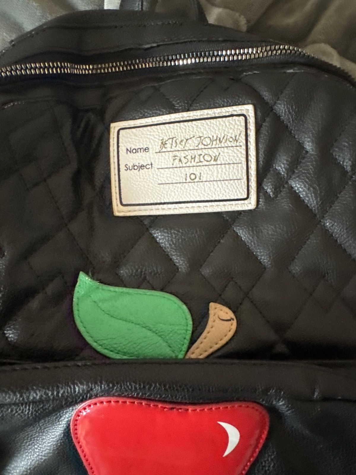 Betsey Johnson Betsey Johnson Apple Backpack Size ONE SIZE - 2 Thumbnail