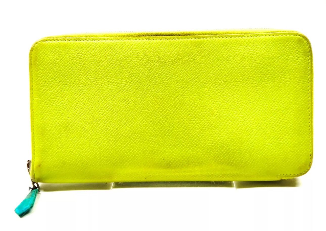 Hermes Hermes Long Wallet Lime Green Leather in excellen Size ONE SIZE - 1 Thumbnail