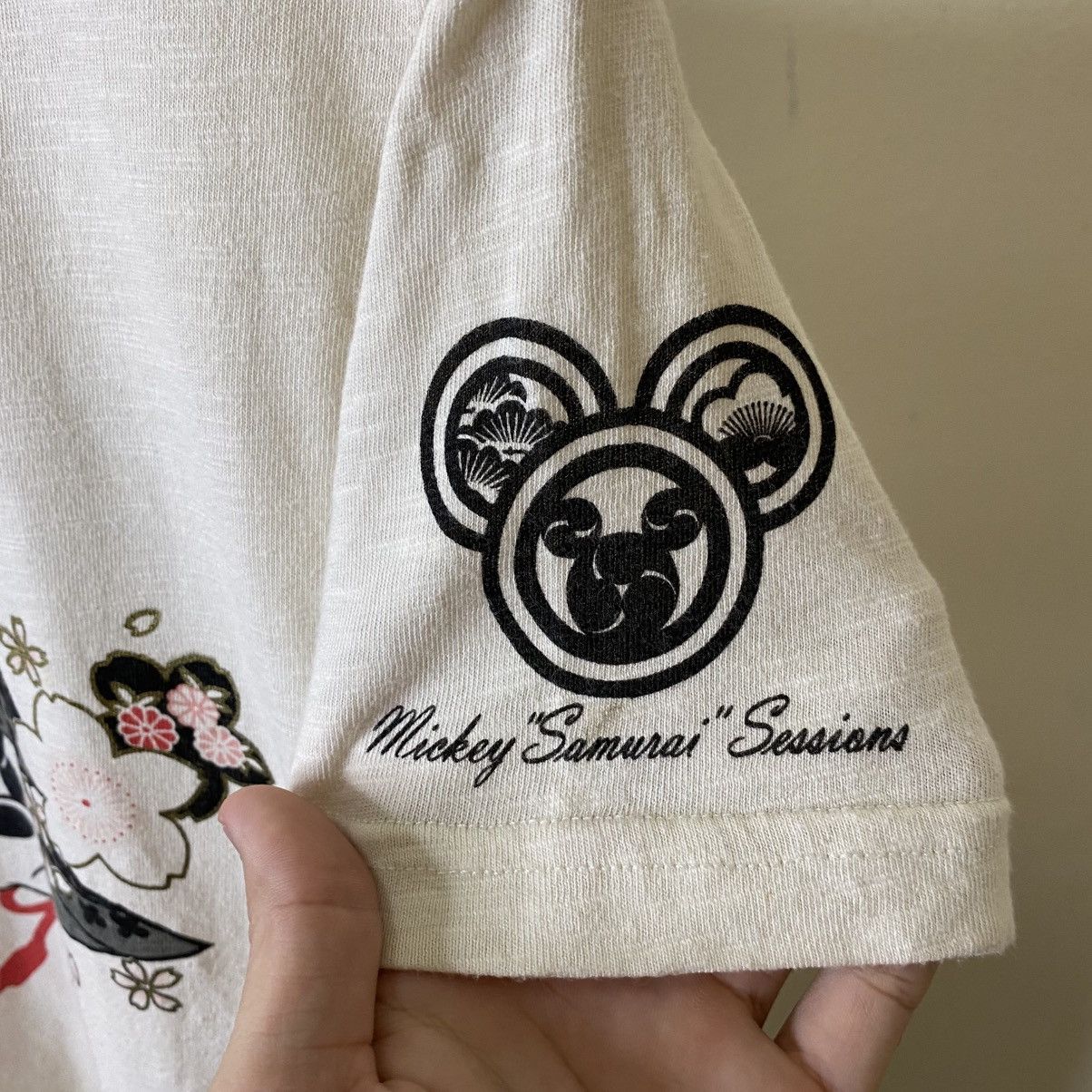 Disney Vintage Y2K Disney Mickey Mouse Samurai Session T shirt Size US S / EU 44-46 / 1 - 3 Thumbnail