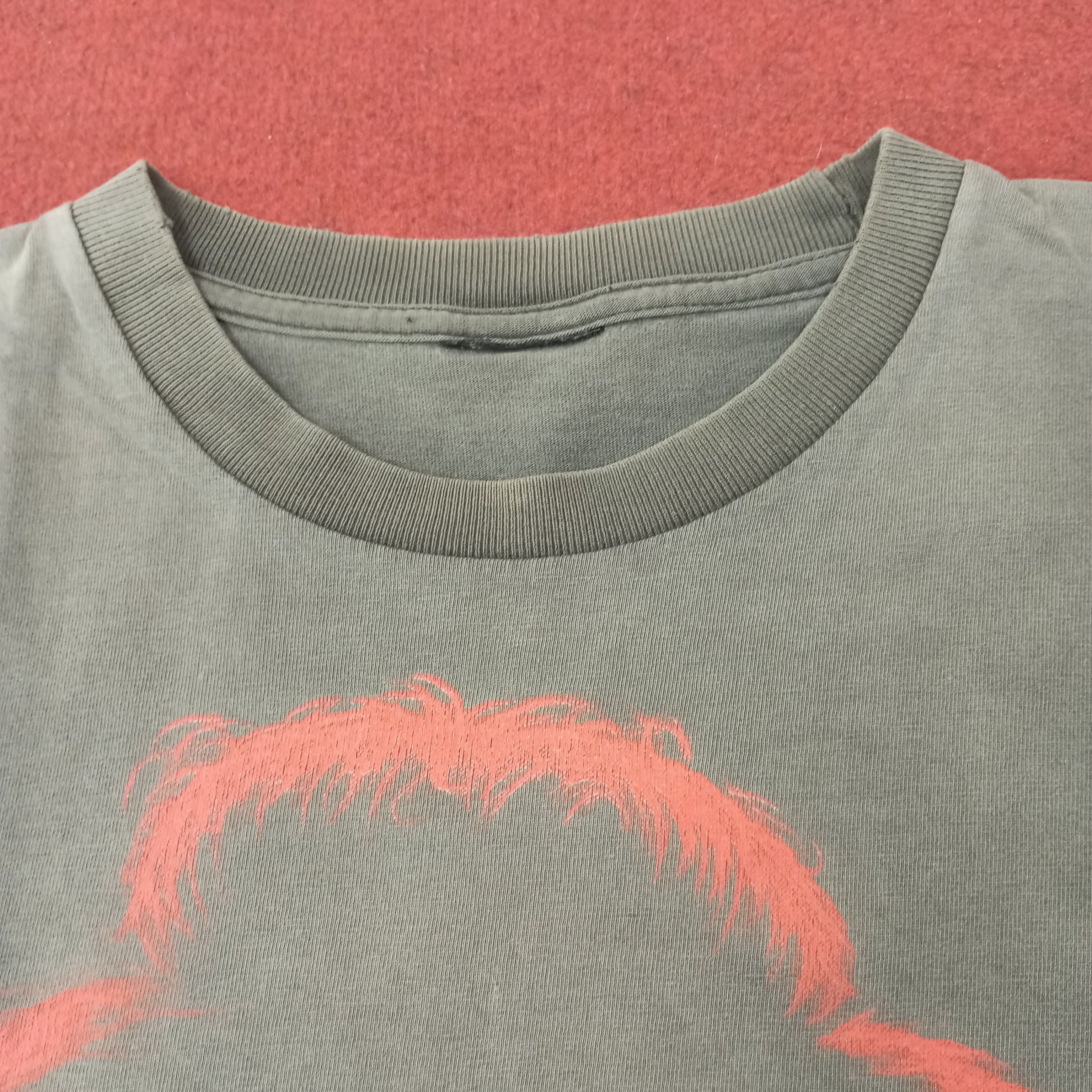Band Tees Kiss Rock Band Faded Black Tshirt c249n50 Size US M / EU 48-50 / 2 - 5 Thumbnail