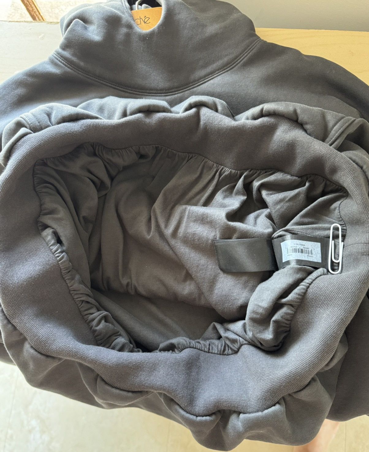 Balenciaga × Gap 2022 Yeezy Gap Engineered by Balenciaga Dove Hoodie Size US L / EU 52-54 / 3 - 5 Thumbnail