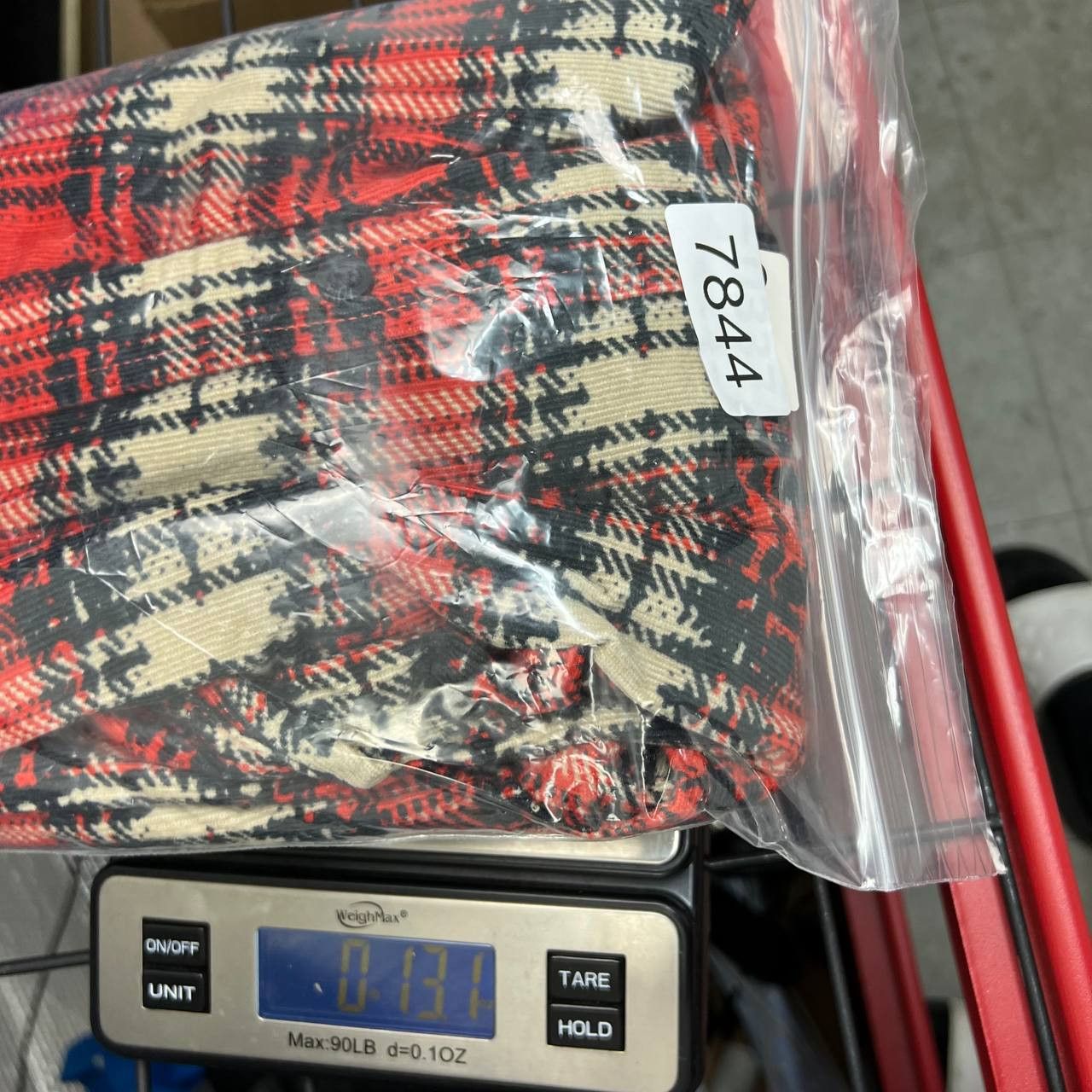 Bdg BDG Shirt Mens Red Plaid Corduroy Button Down Cotton XL Size US XL / EU 56 / 4 - 6 Thumbnail