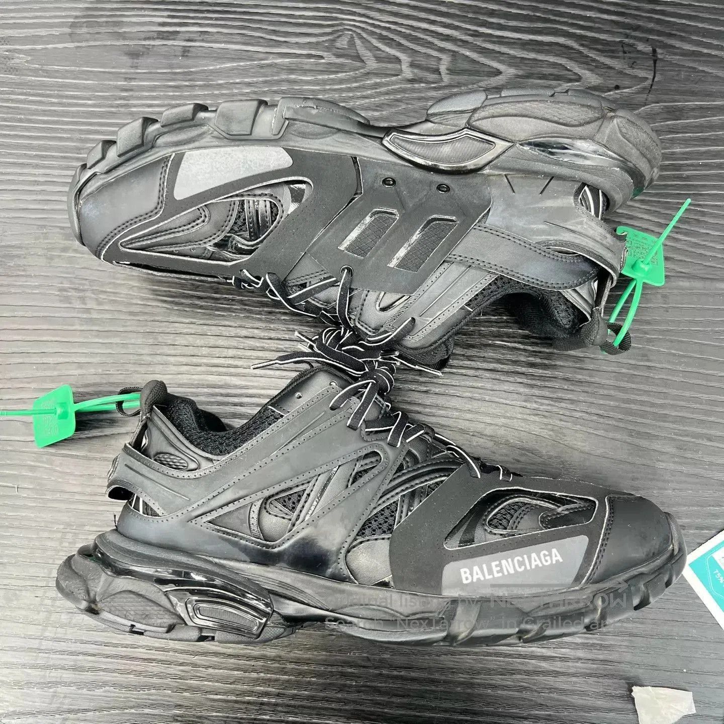 Balenciaga Black Chunky Lowtop Sneakers Size 10. Size US 10 / EU 43 - 3 Thumbnail