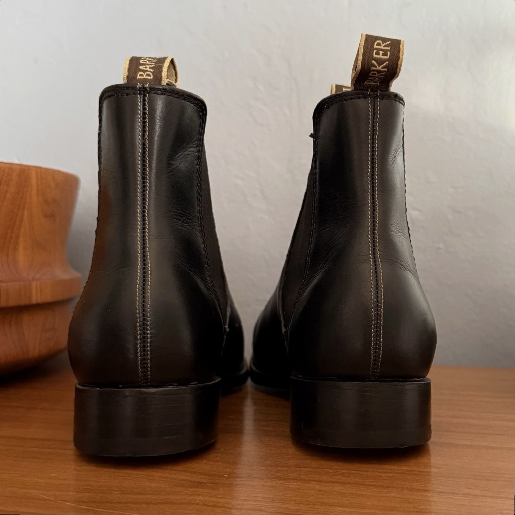 Barker Barker Chelsea Boots Men UK 7 US 8 Black Calf Leather Goodyear Welted Leather Lining Mens Size US 7 / EU 40 - 5 Thumbnail