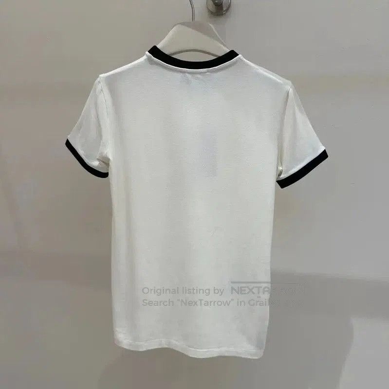 Miu Miu White Cotton Graphic T-Shirt .