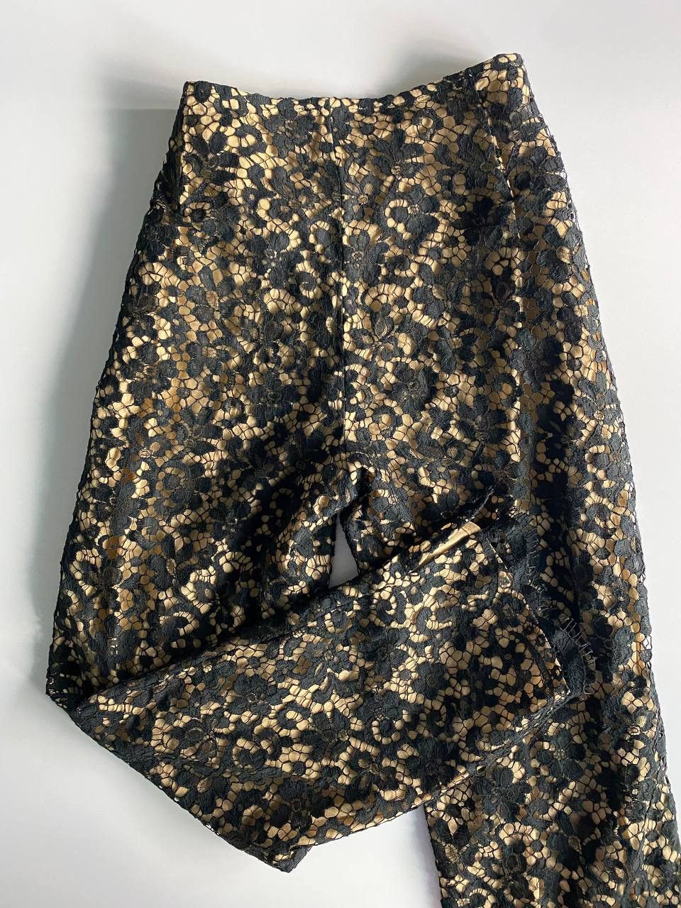 Moschino Vintage MOSCHINO DONNA Lace Ensemble Size 30" / US 8 / IT 44 - 6 Thumbnail