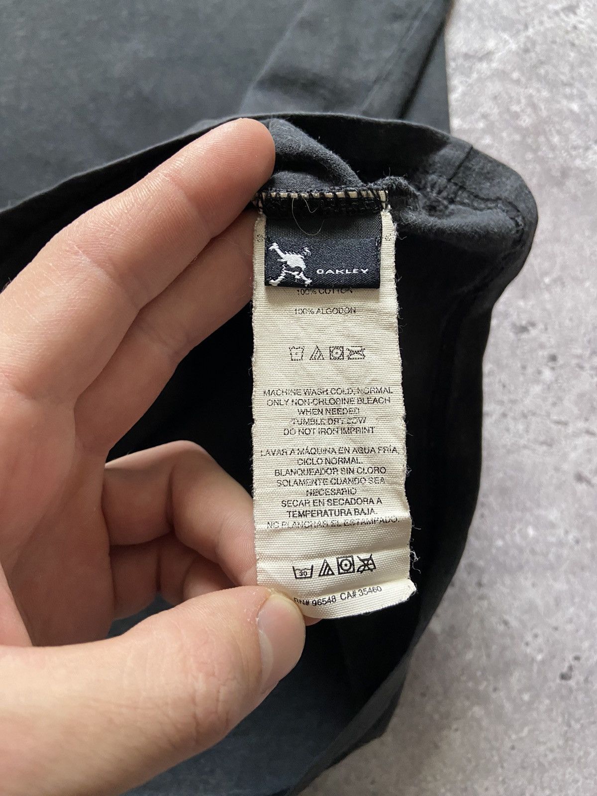 Oakley Oakley Tee Vintage Distressed Y2K Garment Dued Center Logo Size US M / EU 48-50 / 2 - 3 Thumbnail