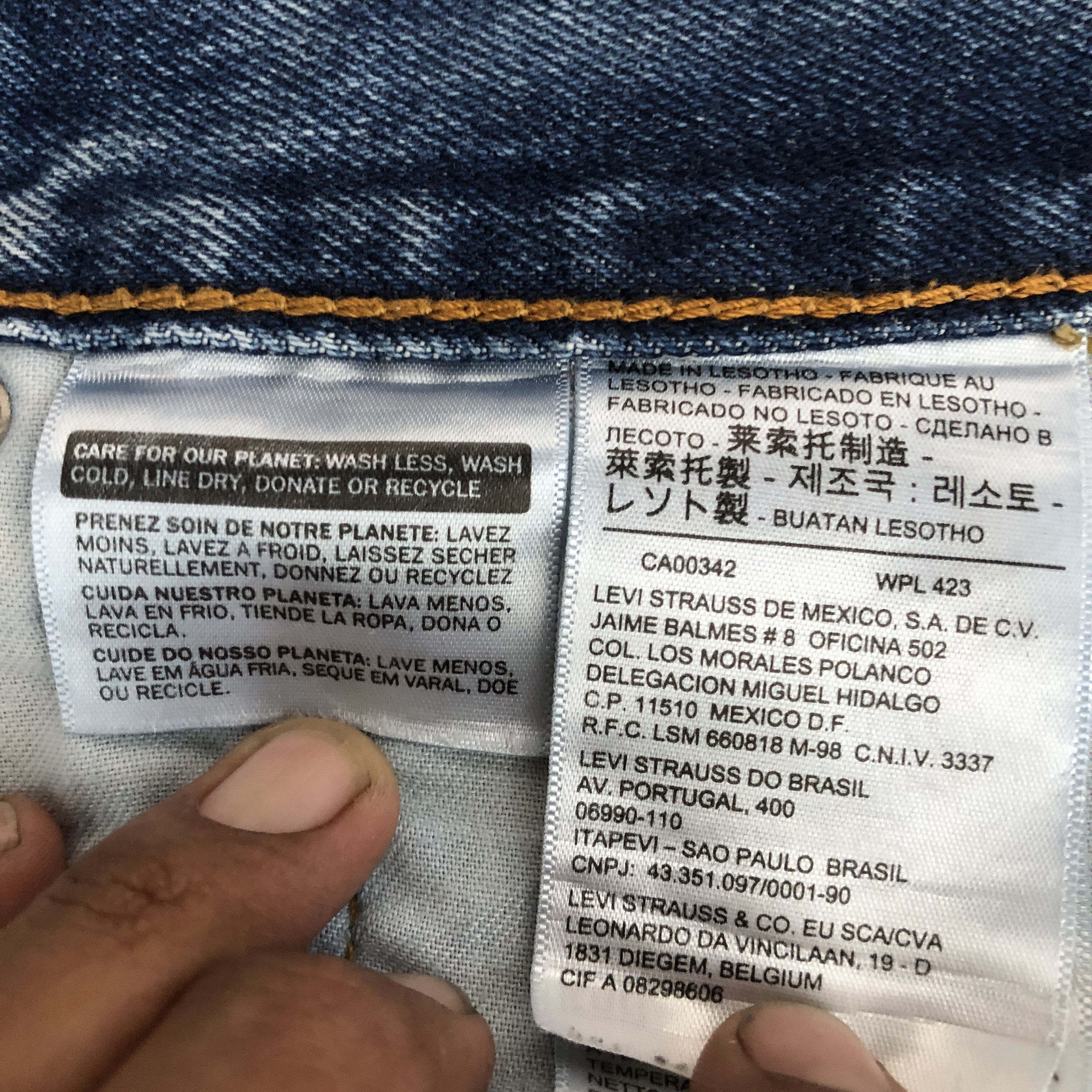 Levi's Vintage Y2K Levis 505 Jeans Levi's Stonewash Faded Denim Size US 36 / EU 52 - 9 Thumbnail