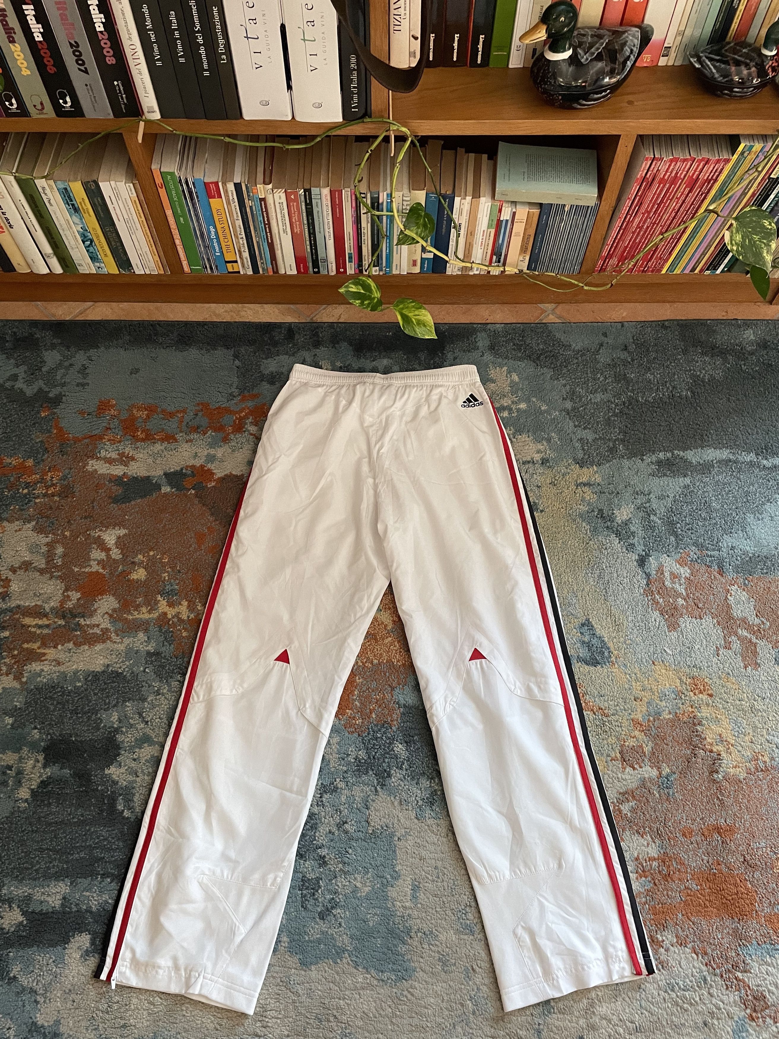 Other Adidas AC Milan UEFA Champions League 2010 Track Suit Size US M / EU 48-50 / 2 - 6 Thumbnail