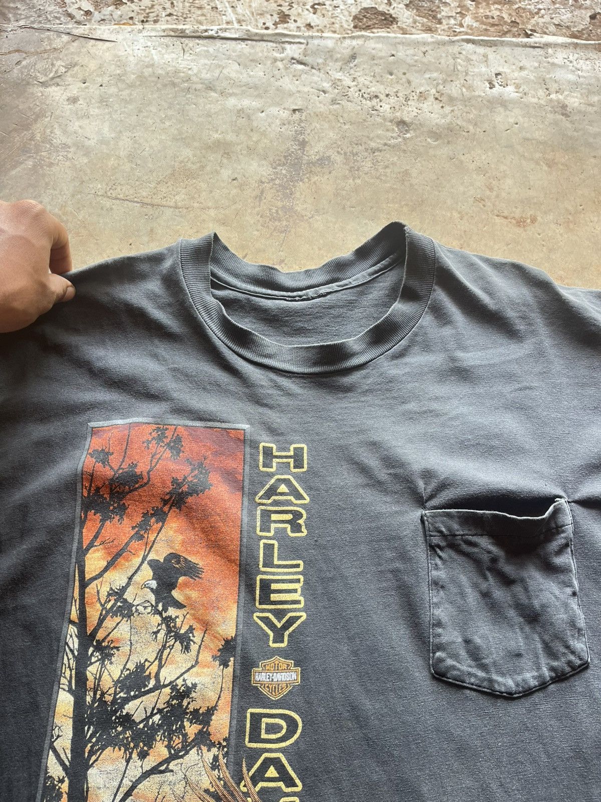 Vintage Thrashed faded H-D 90s’Single stitch pocket tee Size US XL / EU 56 / 4 - 2 Thumbnail