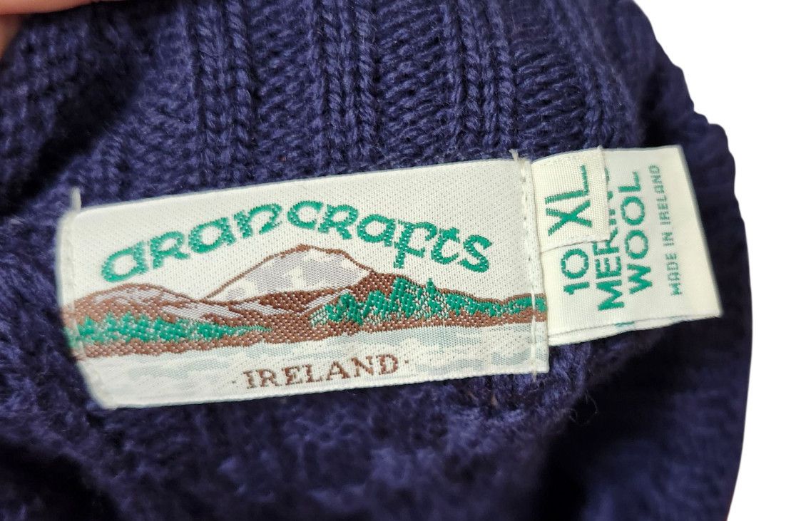 Aran Crafts ARAN CRAFTS Navy 100% Irish Merino Wool Sweater Cable Knit Size US XL / EU 56 / 4 - 6 Thumbnail