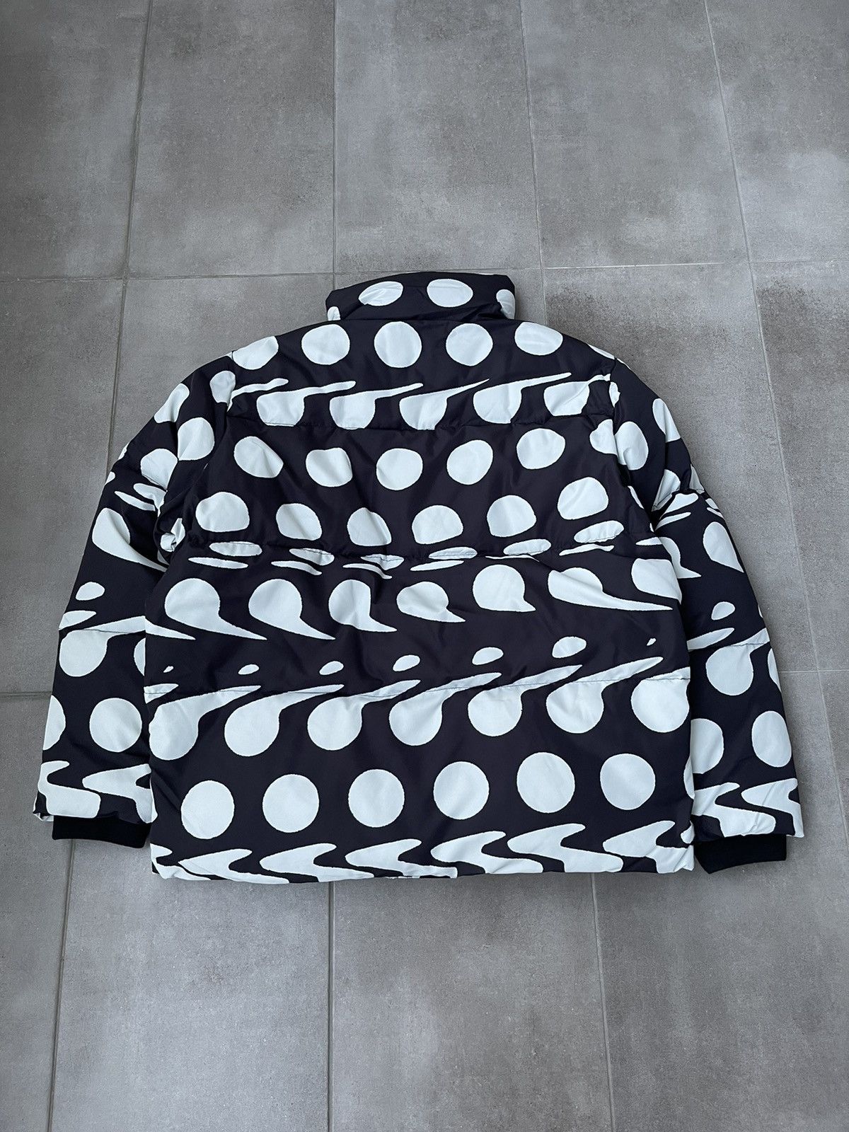 Etudes !DS! AW22 Etudes Allover Dots White Black Puffer Jacket Size US XL / EU 56 / 4 - 12 Thumbnail