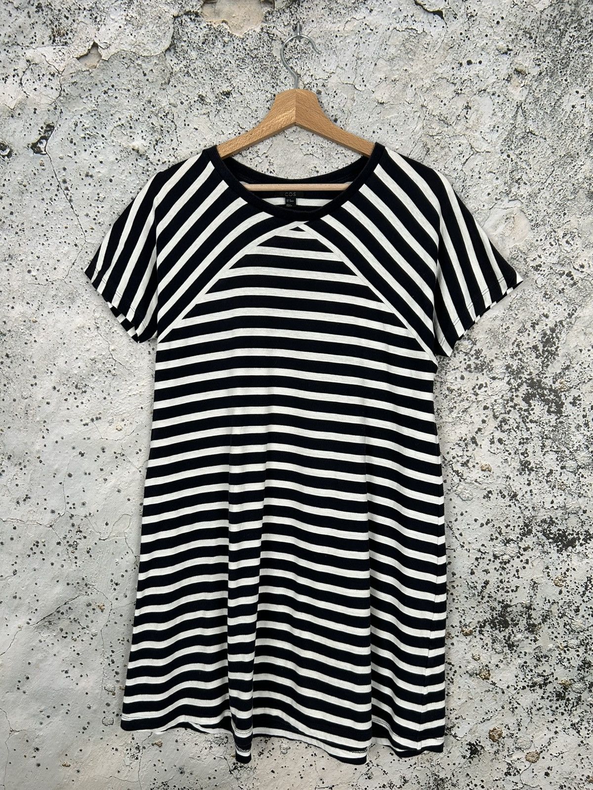 Cos COS Stripe Midi Dress Designer Luxury Avant Garde Size XS / US 0-2 / IT 36-38 - 1 Thumbnail