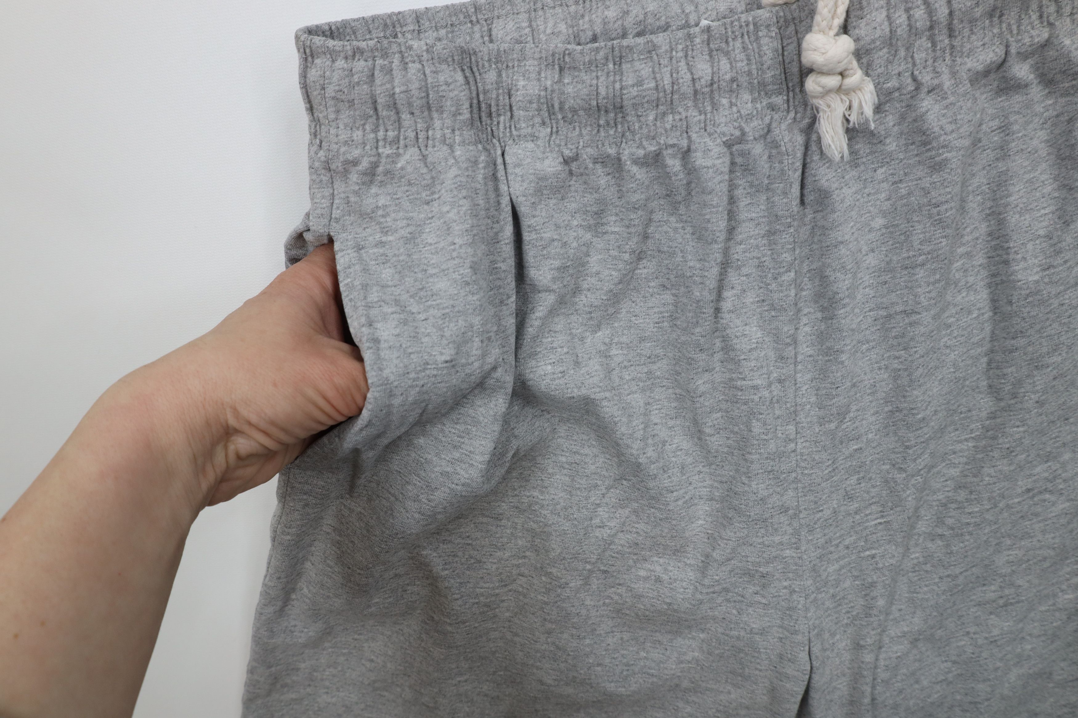 Reebok × Vintage Vintage 90s Reebok Logo Above Knee Shorts Gray Cotton USA Size US 34 / EU 50 - 6 Thumbnail