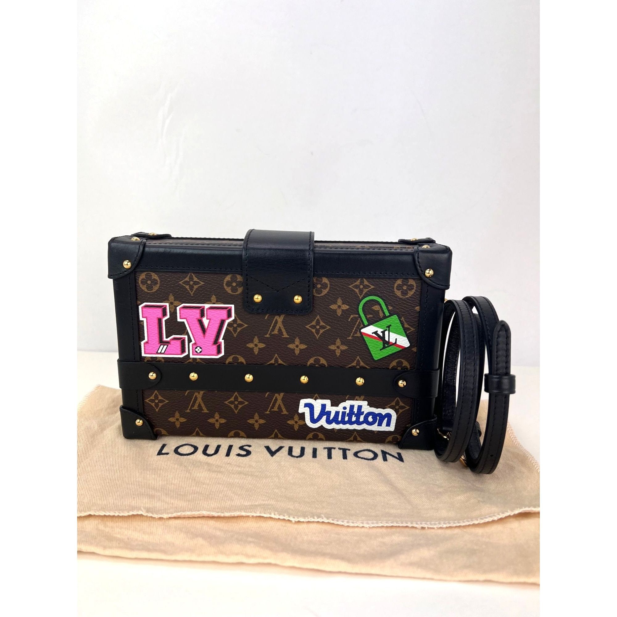 Louis Vuitton Louis Vuitton Petite Malle Patches Monogram Crossbody Clutch Size ONE SIZE - 2 Thumbnail