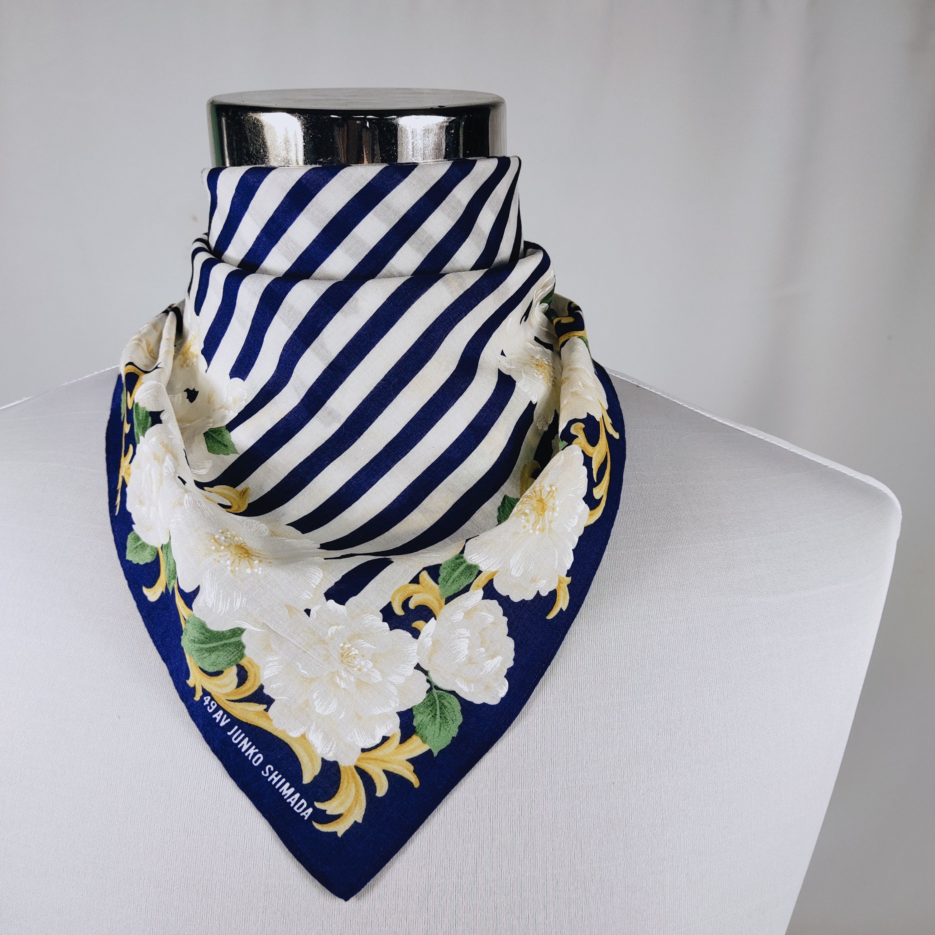 Junko Shimada × Vintage Junko Shimada Handkerchief / Neckerchief / Bandana FZ024 Size ONE SIZE - 1 Thumbnail
