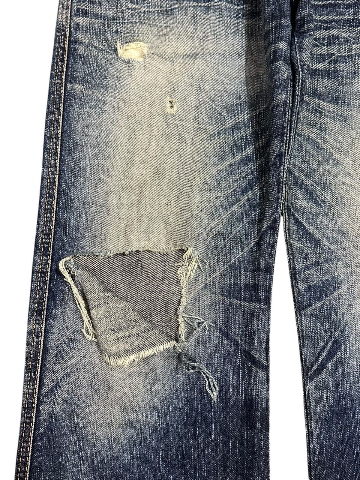 Edwin Vintage Edwin Blue Trip Faded Wash Distressed Bootcut Jeans Size US 34 / EU 50 - 9 Thumbnail