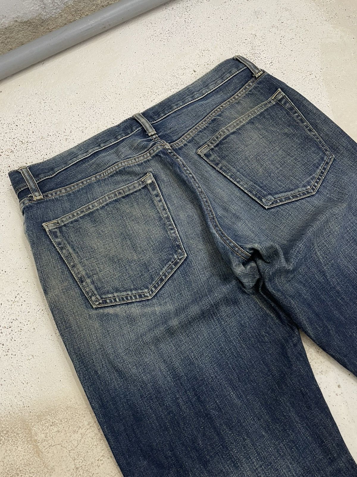 Japanese Brand × Uniqlo Indigo Mudwash Uniqlo Japan Minor Distressed Size US 34 / EU 50 - 15 Thumbnail